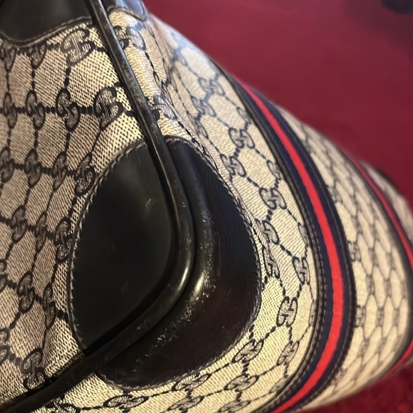 Vintage Gucci Boston bag - Picture 6 of 11